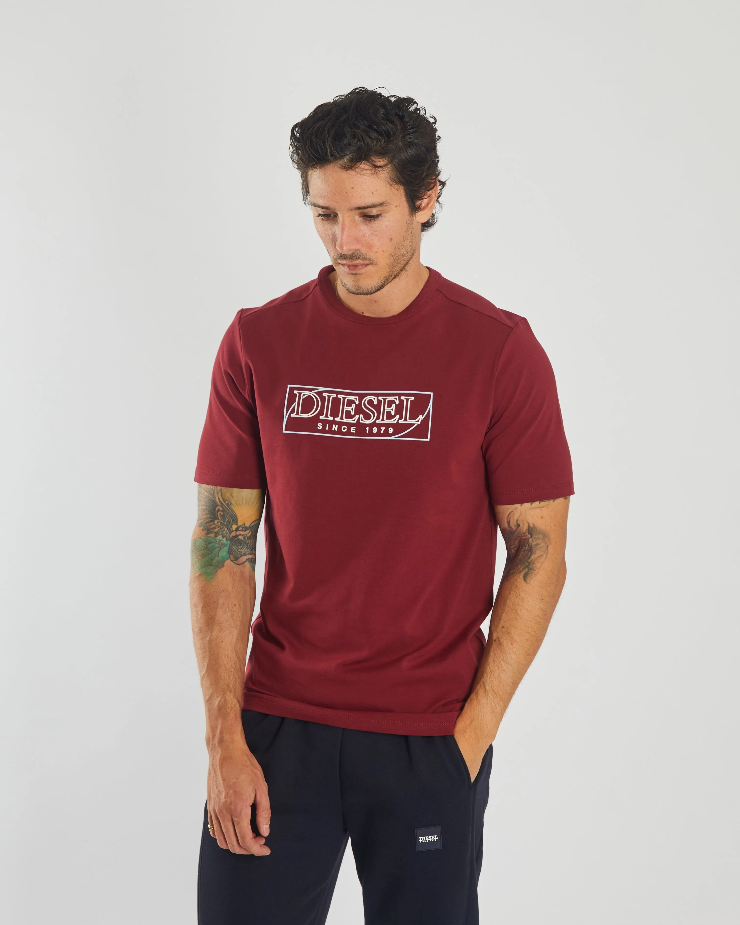 Bennet Tee Red Plasma