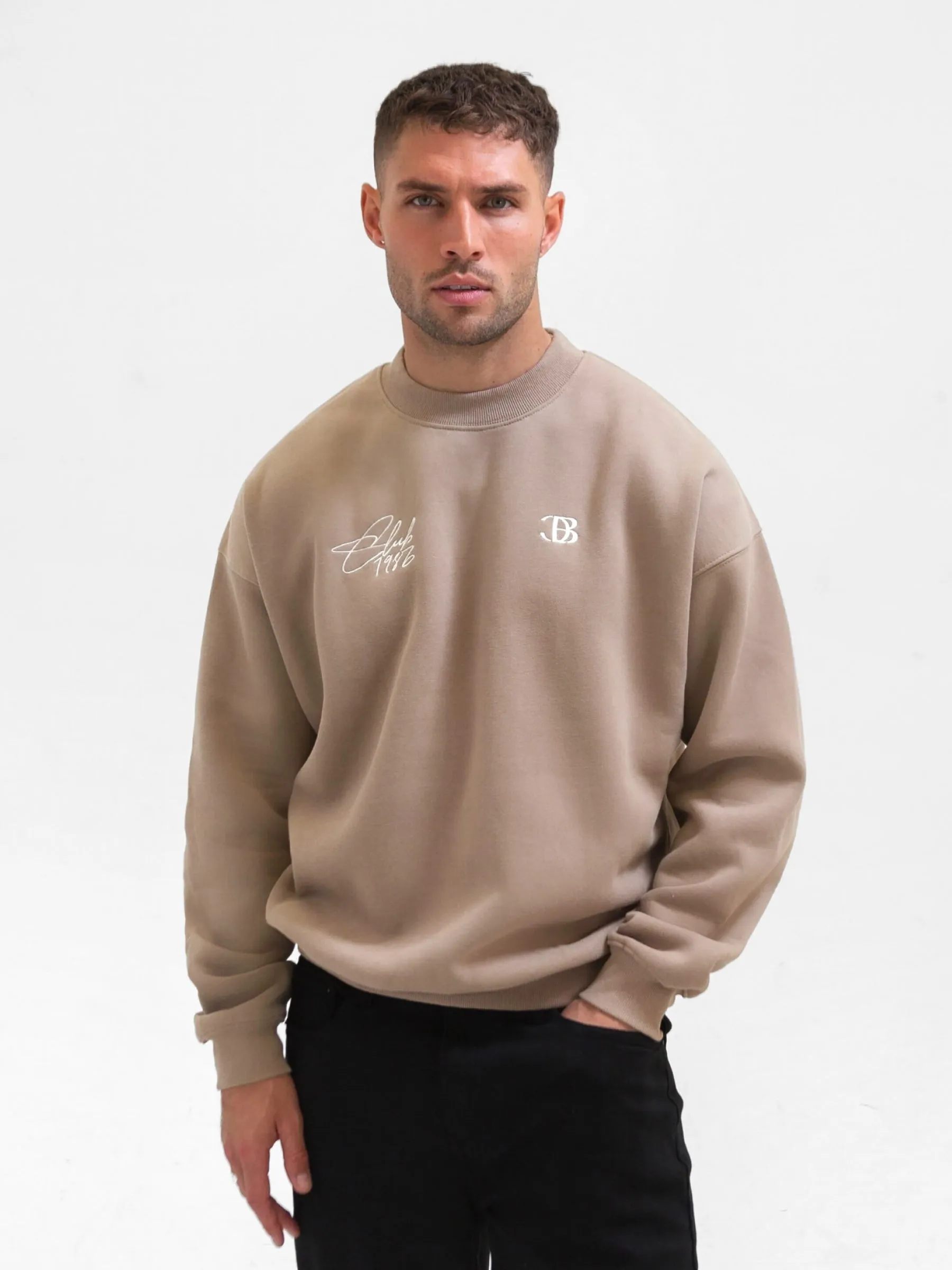 Club Relaxed Jumper - Brown