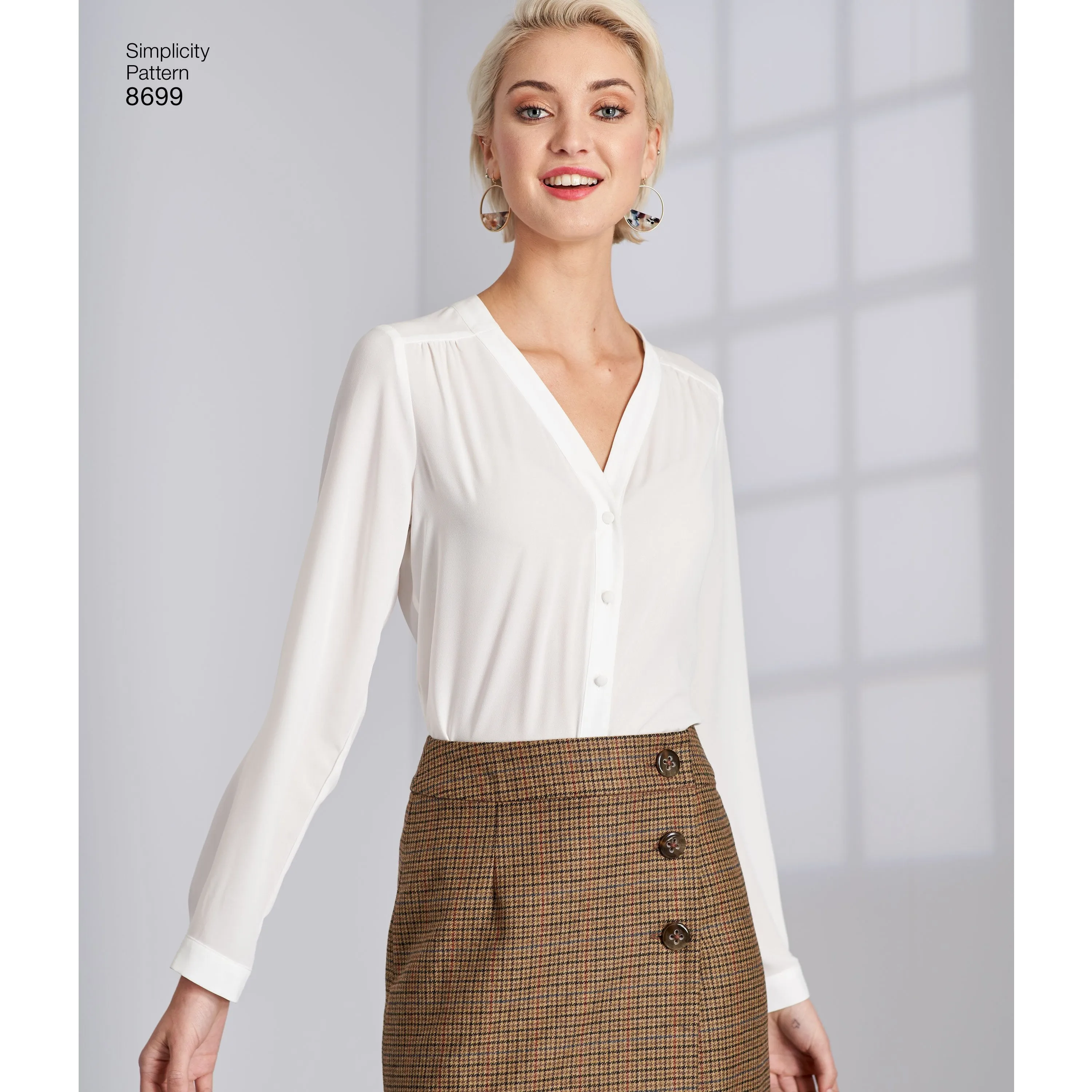 Simplicity Pattern 8699 Buttoned wrap front skirts