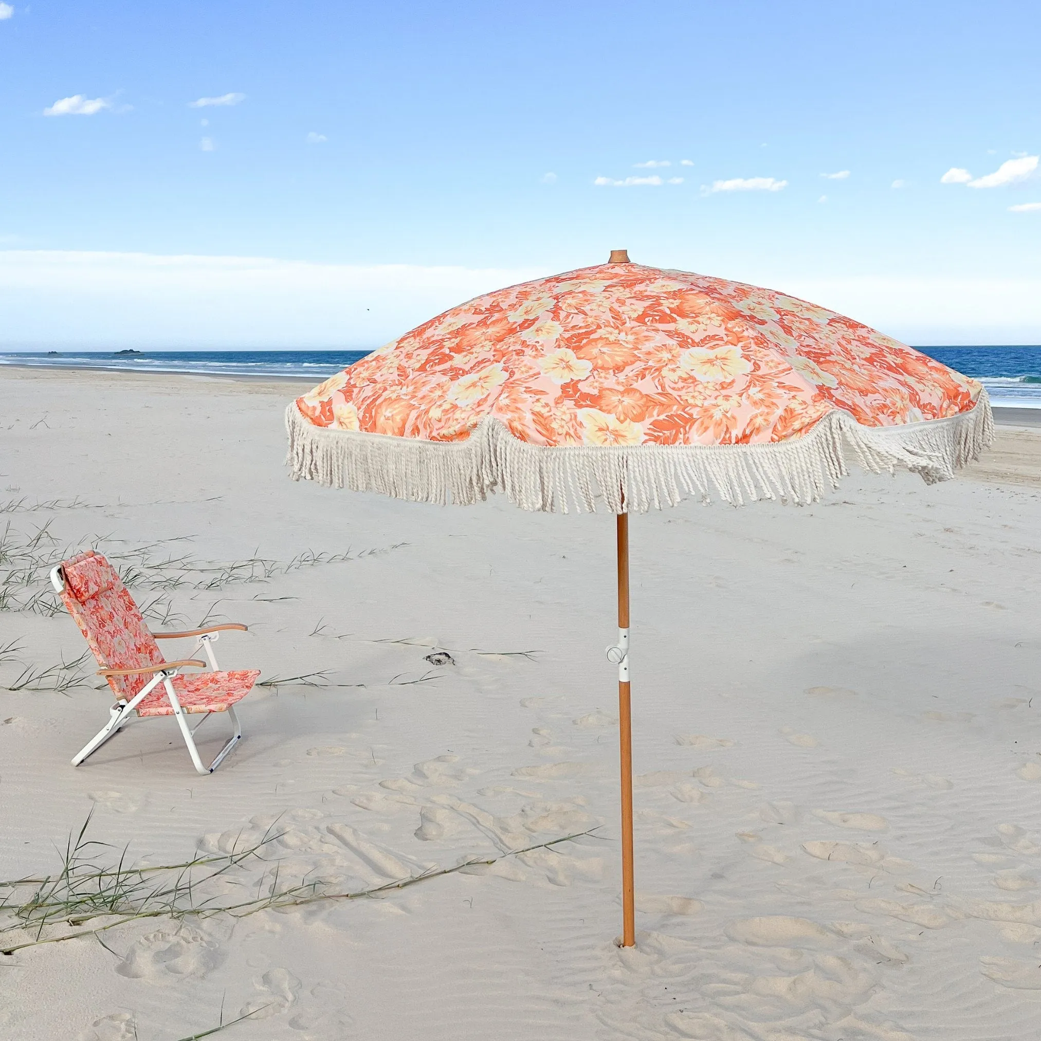 Solana Weekend Beach Umbrella