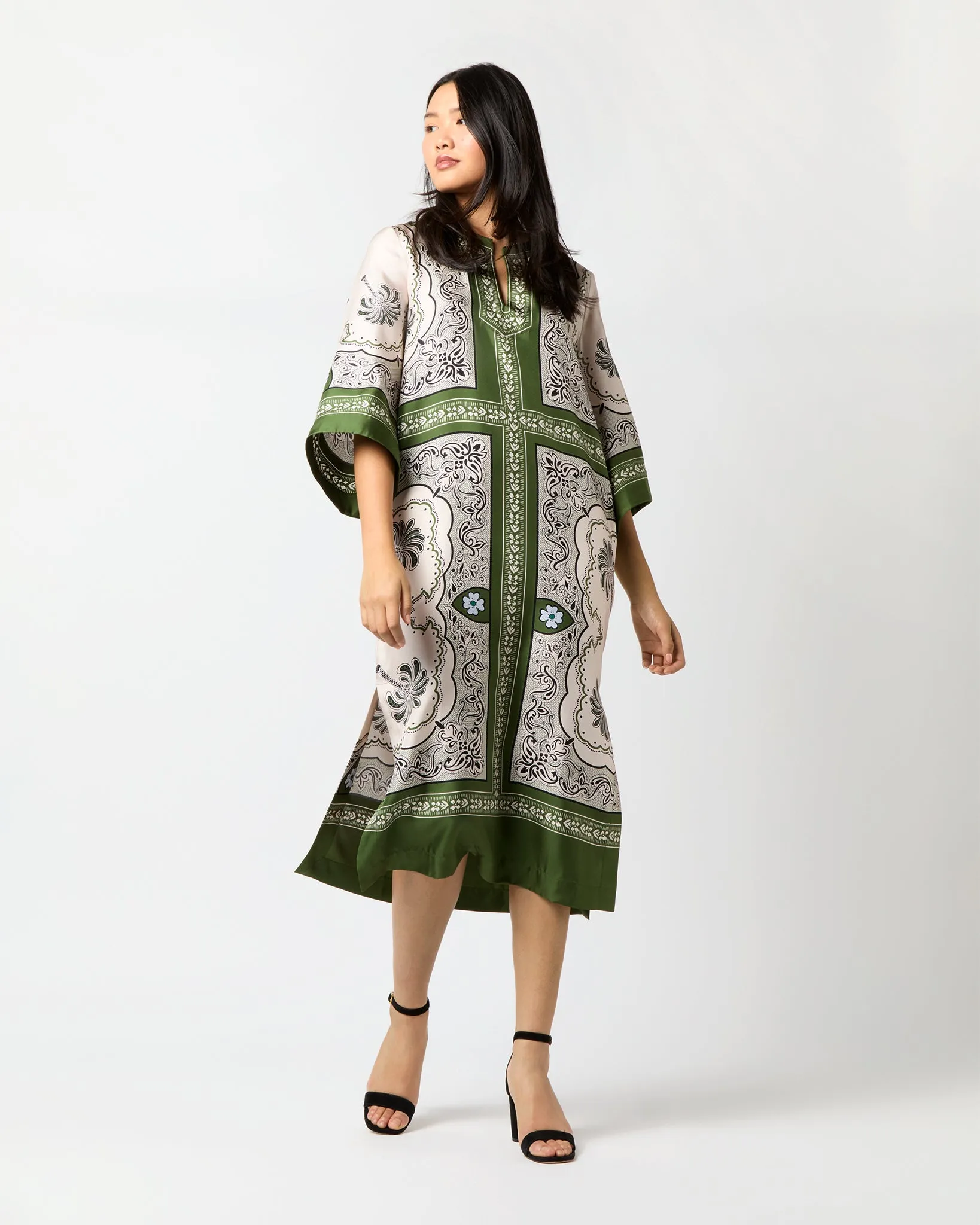 The Kaftan in Mirage Placée Silk Twill