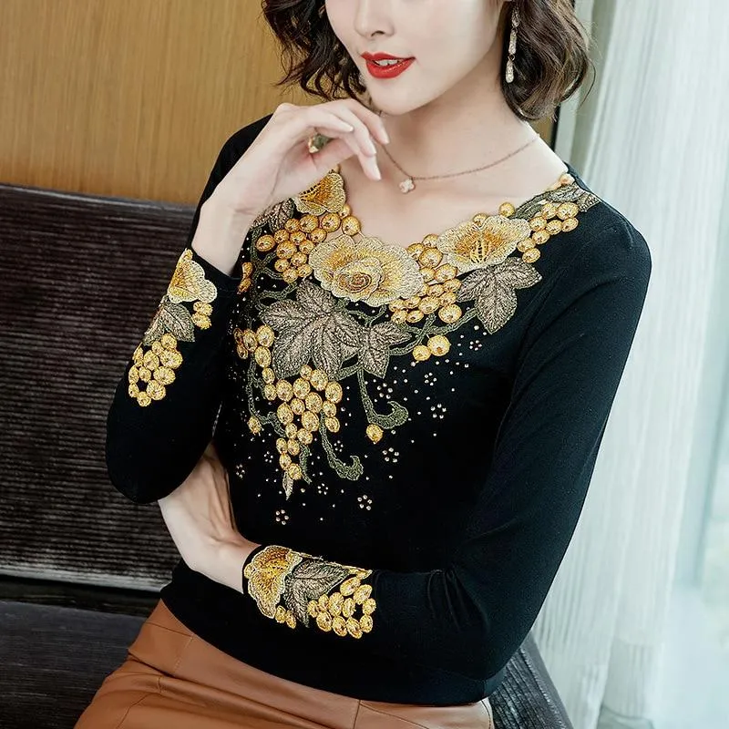 Woman Floral Embroidered Long Sleeve Blouse